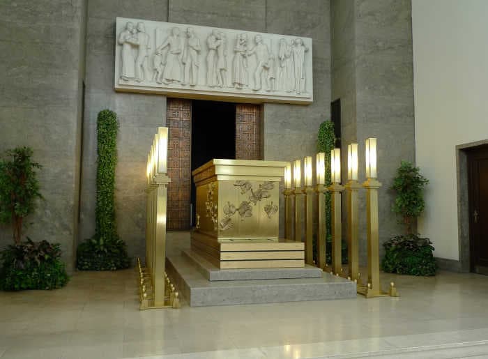 Velká obřadní síň Krematorium Strašnice Praha