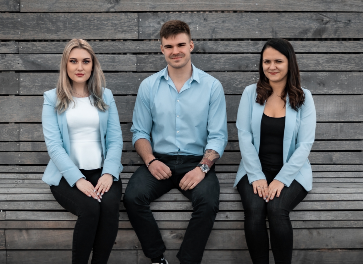 Tým pohřební služby Goodbye